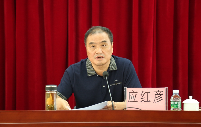 应红彦调研员通报城镇燃气行业安全生产情况目前,我市大部分乡镇农房