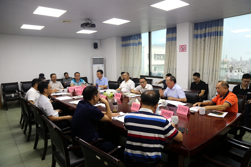 到雷州调研把主题教育与落实环保督察整改紧密结合贯穿始终