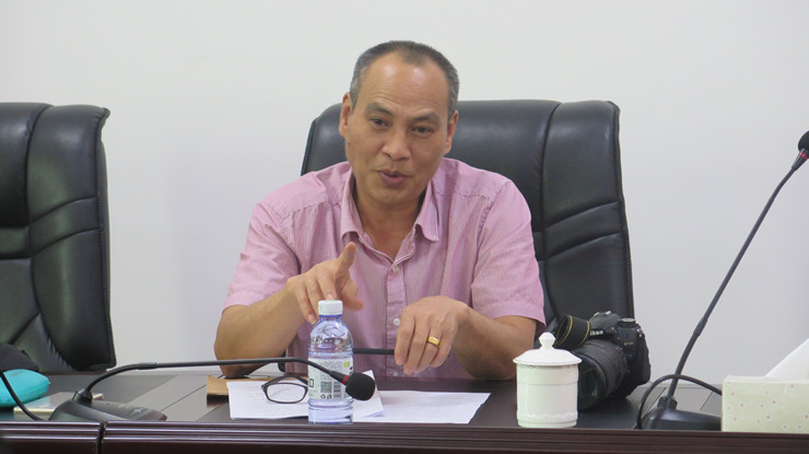 杨锦忠副处长讲话杨锦宗副处长考察覃巴镇卫生院调研组探访贫困村民11