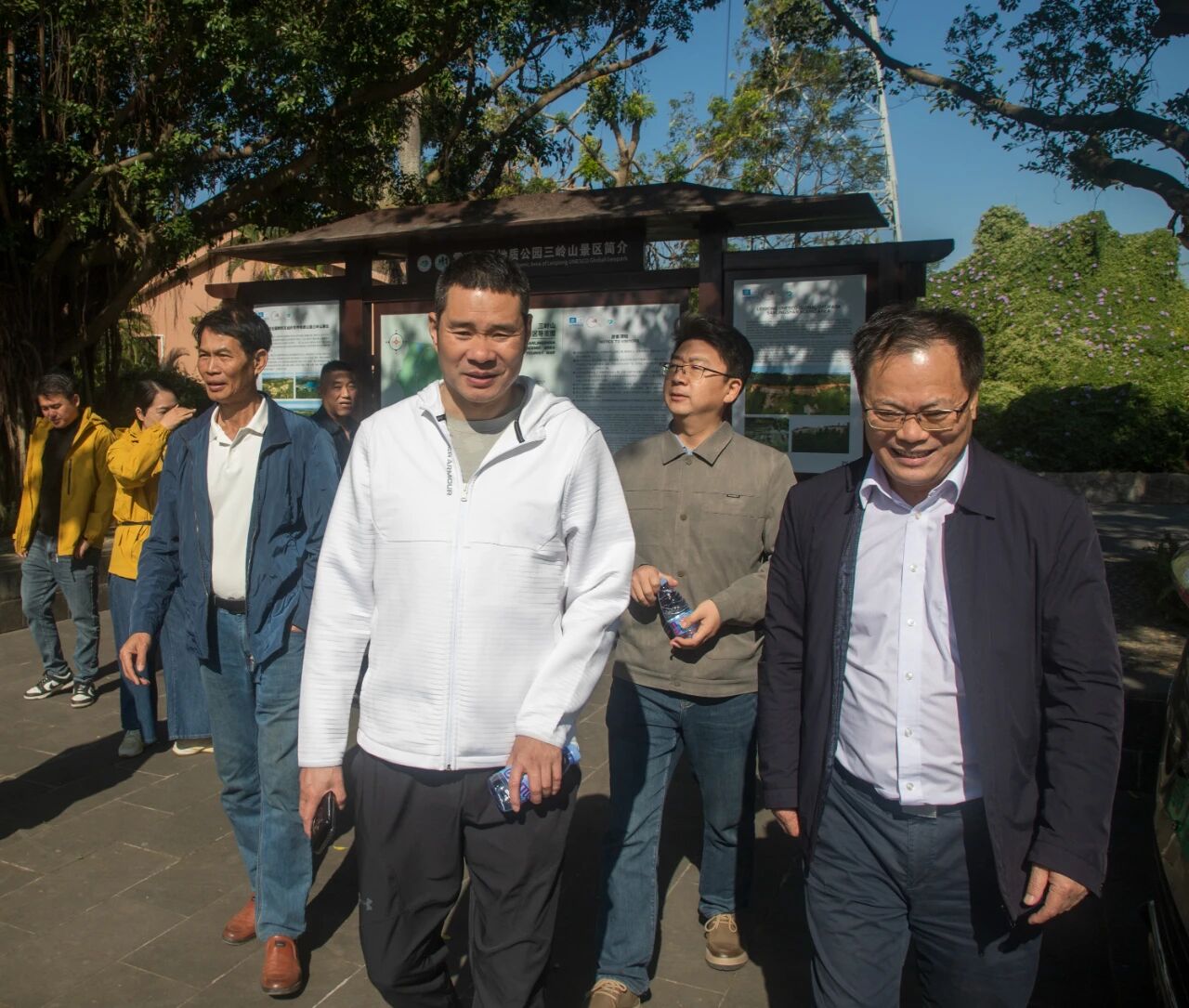 微信图片_20251204145444_1036_156.jpg