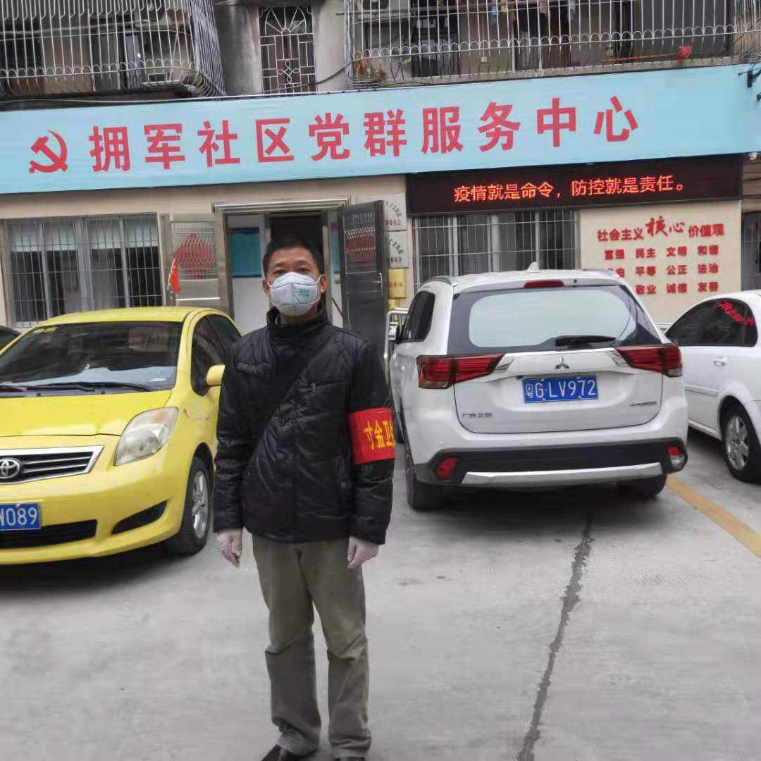（图为林用同志在拥军社区的照片）.jpg