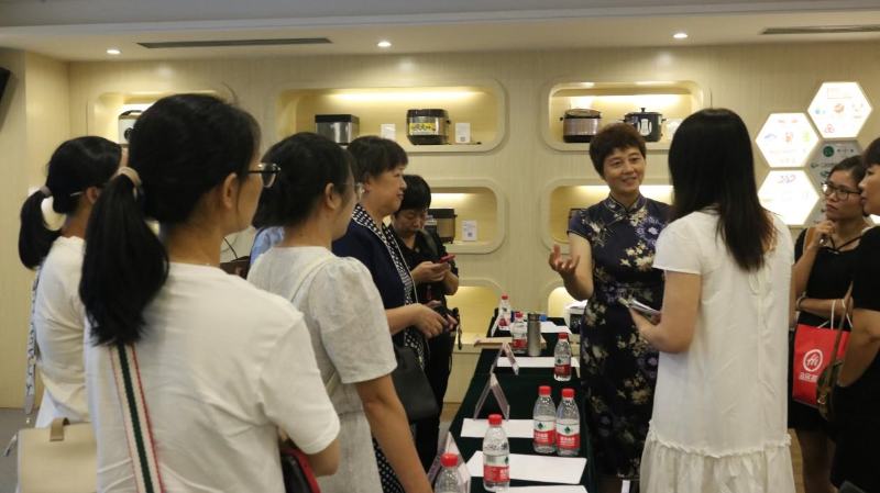 在路上信息咨询室的简单介绍 在路上信息咨询室的简单

先容
 信息咨询