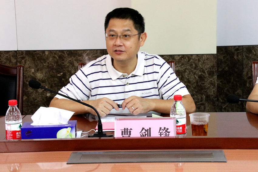 省代建局党组成员、副局长曹剑锋讲话.JPG