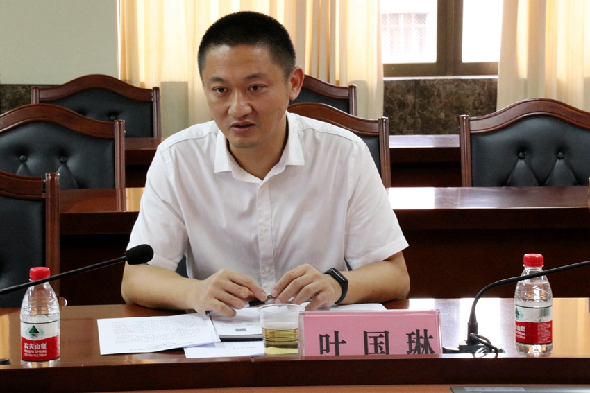 市住建局总工程师叶国琳讲话.JPG