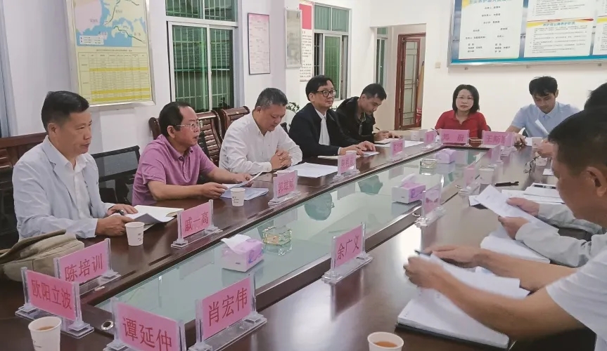 湛江市交通运输局开展“平安夜访”推动养护所台风灾损修复工作 湛江市交通运输局开展“平安夜访”推动养护所台风灾损修复工作