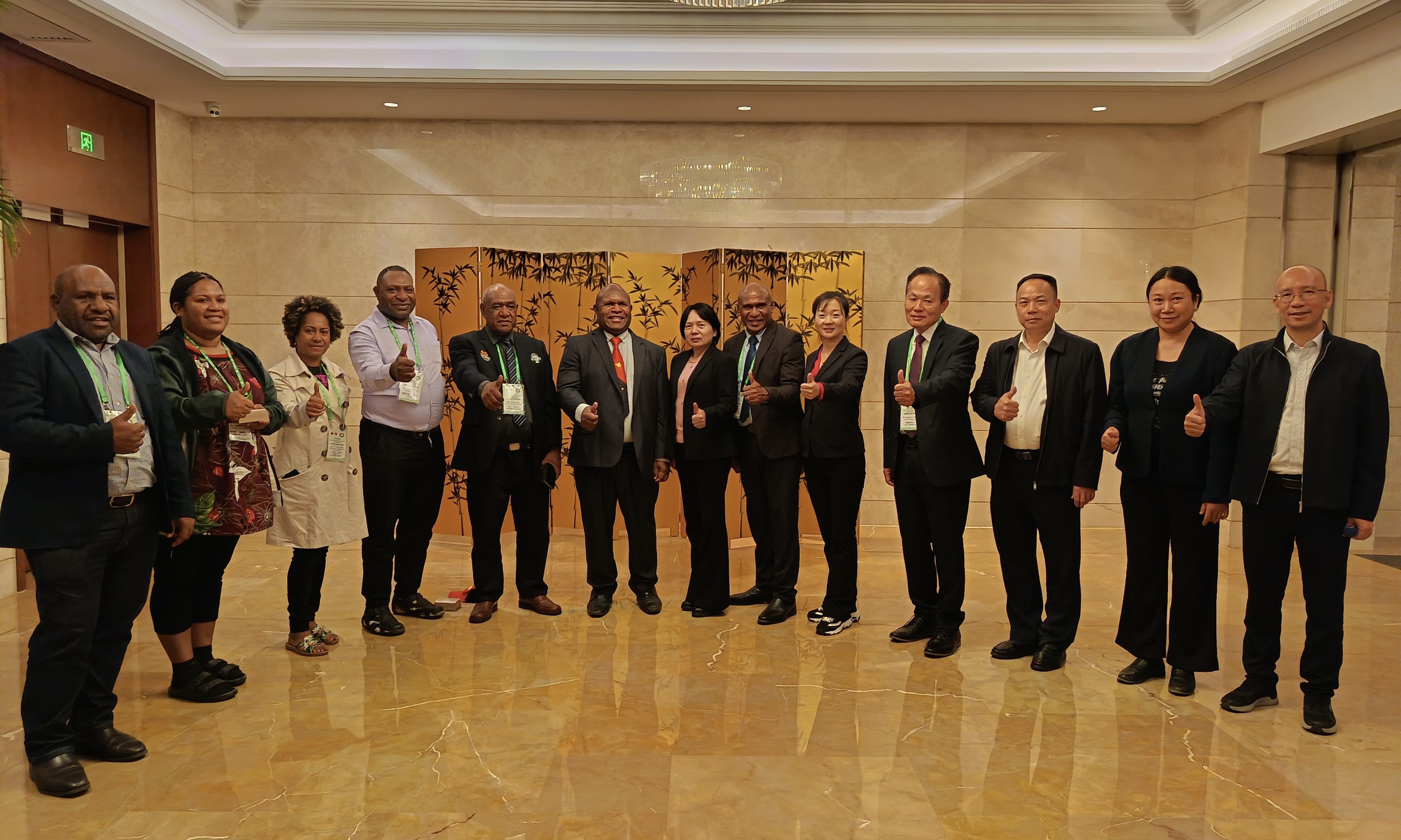 巴布亚新几内亚代表团访问湛江