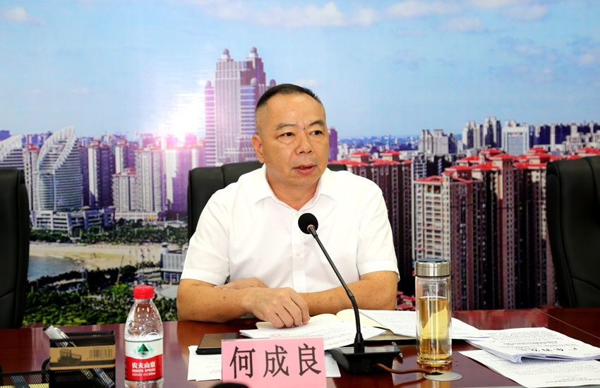 以及湛江市召开的迎检工作部署会议精神和市委书记刘红兵,市长曾进泽